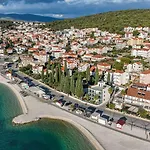 Tija Apartman